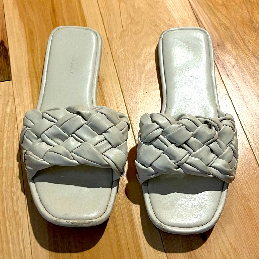 White Flats 🤍